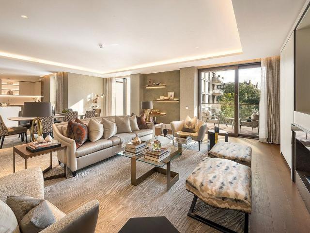 Campden Hill, London W8, 3 bed flat to rent, £28,167 pcm | PrimeLocation