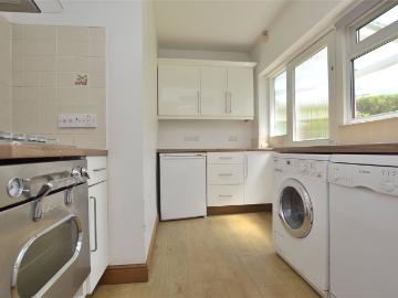 Campden Road, Tuffley, Gloucester, Gloucestershire GL4, 3 bed bungalow to rent, £1,475 pcm | PrimeLocation