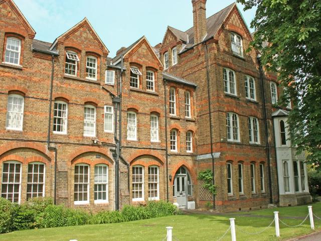 Camperdown House, Alma Road, Windsor SL4, 2 bed flat to rent, £1,650 pcm | PrimeLocation