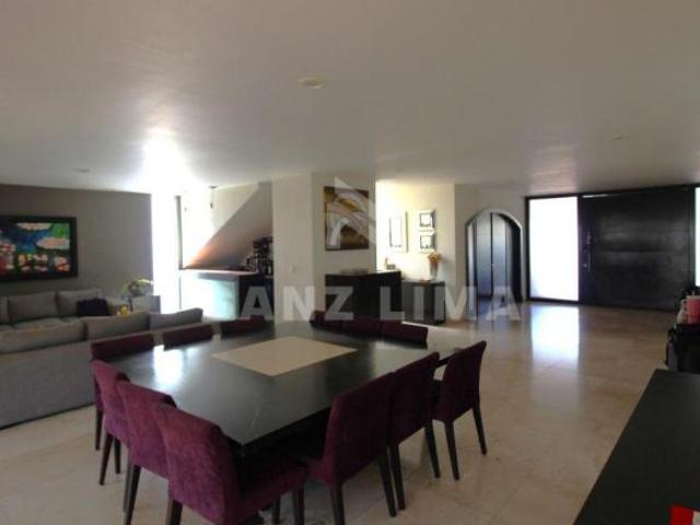 Campestre de Celaya: Casa de 4 recamaras en exclusivo fraccionamiento