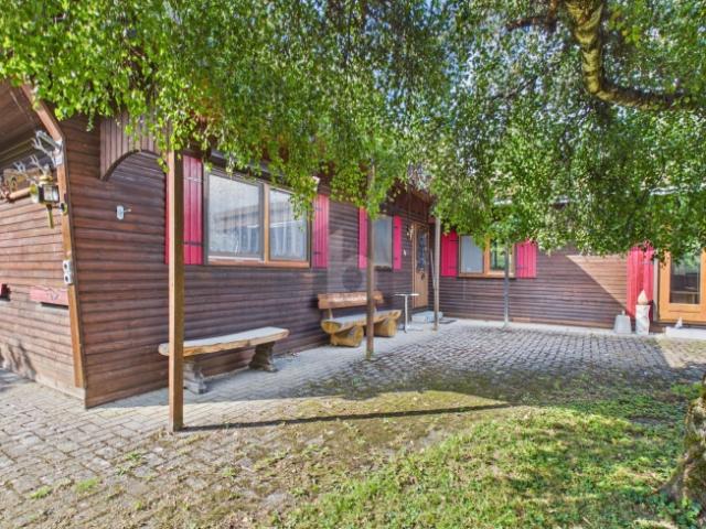 CAMPINGFERIEN IN DEN BERGEN