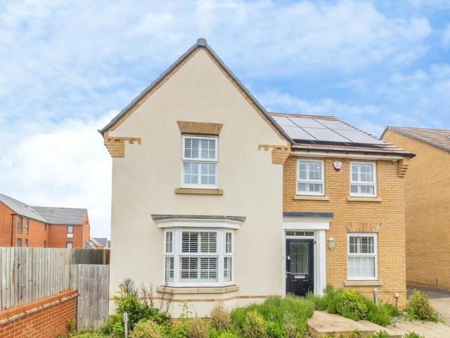Campion Close, Milton Keynes MK17, 4 bed detached house to rent, £2,400 pcm | PrimeLocation
