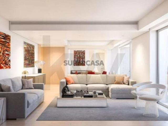 CAMPO GRANDE 70 Apartamento T4