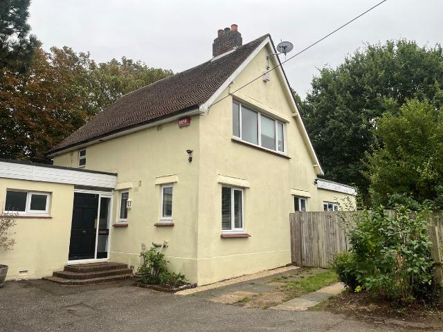 Canterbury CT3, 4 bed property to rent, £2,500 pcm | PrimeLocation