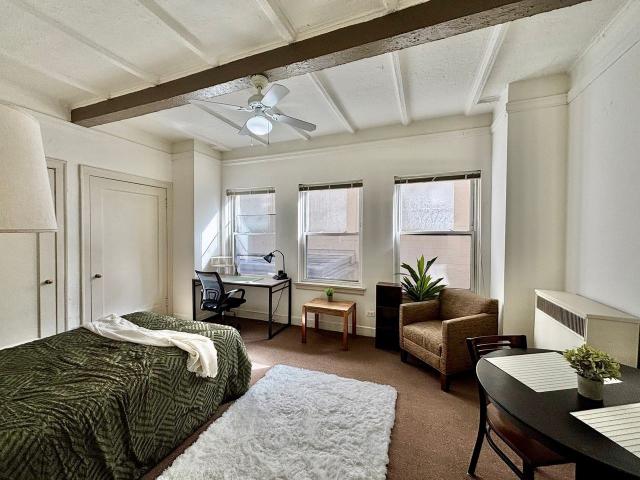 Canterbury Court Apartments 1 Bedroom Apartment for Rent at 1220 N State Pkwy, Chicago, IL 60610 Near North Side