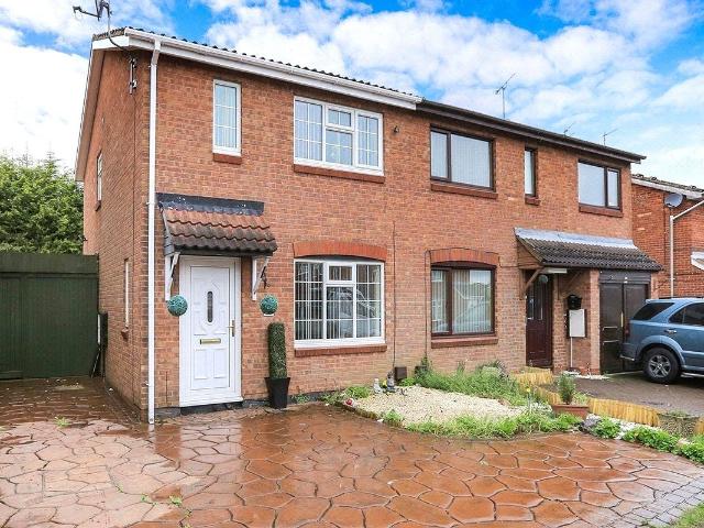 Canterbury Drive, Perton, Wolverhampton, Staffordshire WV6, 3 bed semi detached house to rent, £1,100 pcm | PrimeLocation