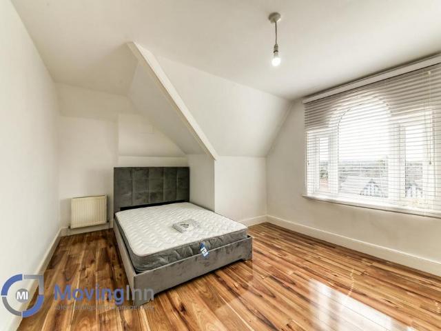 Canterbury Grove, West Norwood, SE27 0PA House share to rent £875 pcm £202 pw
