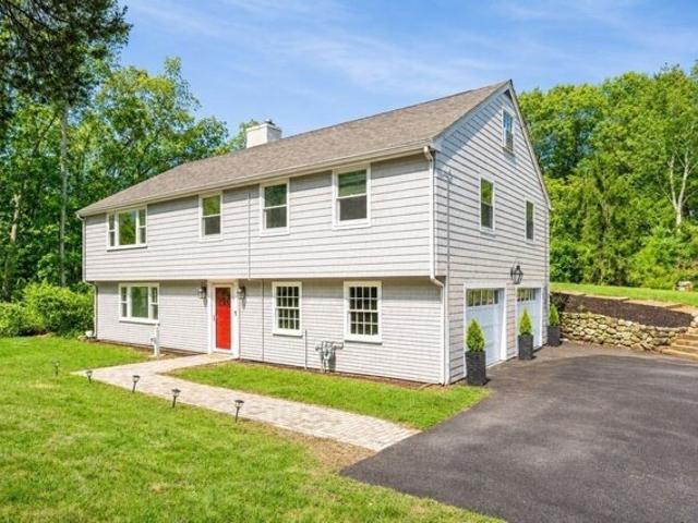 Canterbury Hill Rd, Topsfield, Home For Sale