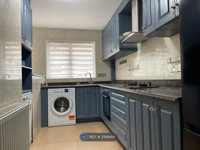Canterbury Place, London SE17, 4 bed terraced house to rent, £4,600 pcm | PrimeLocation