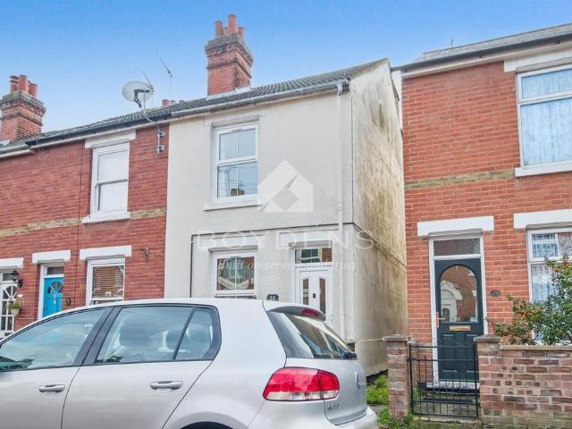 Canterbury Road, Colchester CO2 2 bed end of terrace house to rent £1,100 pcm £254 pw
