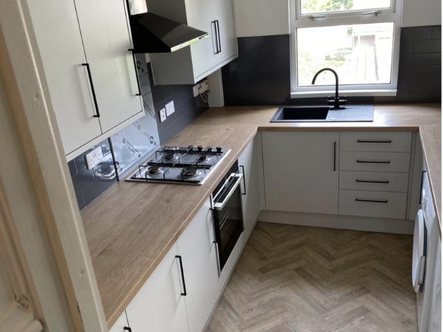 Canterbury Road Brynmill, Swansea SA2 4 bed terraced house to rent £1,800 pcm £415 pw