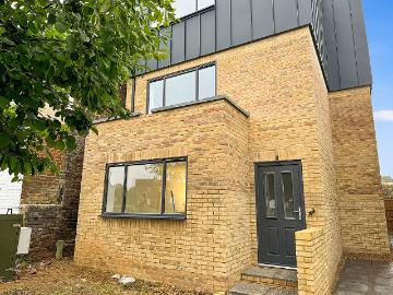 Canterbury Road, Sittingbourne ME10, 1 bed flat to rent, £1,050 pcm | PrimeLocation