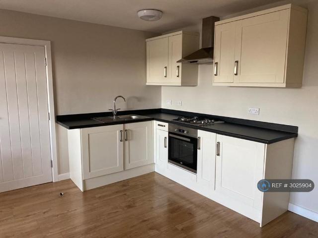 Cantley, Doncaster, DN3 2 bed flat to rent £725 pcm £167 pw