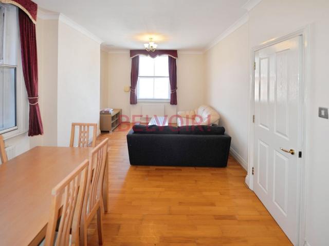 Canute Road, Southampton SO14, 2 bed flat to rent, £1,300 pcm | PrimeLocation