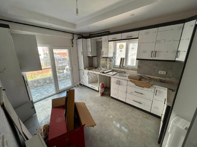 Canyapı'dan 1.sakarya Mahallesi Çevre Yolu Yakını 3+1 Satılıl Dubleks Villa
