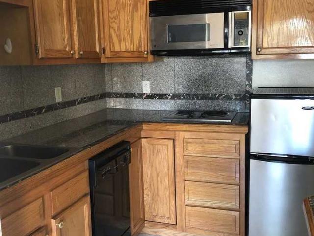 Canyon Club Studio Apartment for Rent at 1811 Folsom St, Boulder, CO 80302 Whittier