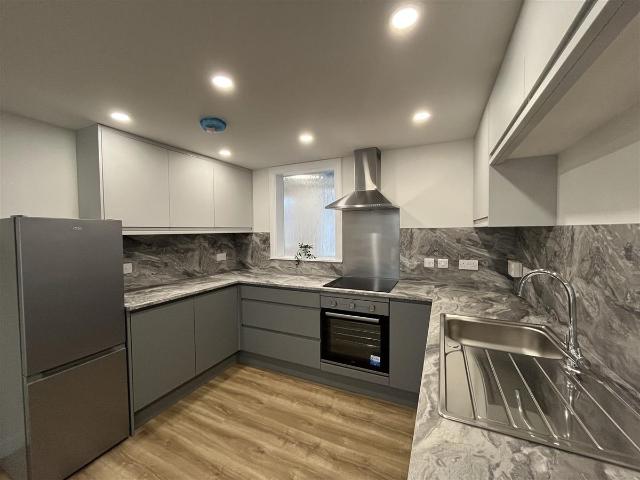 Canal Crescent, Perth PH2, 3 bed maisonette to rent, £1,100 pcm | PrimeLocation