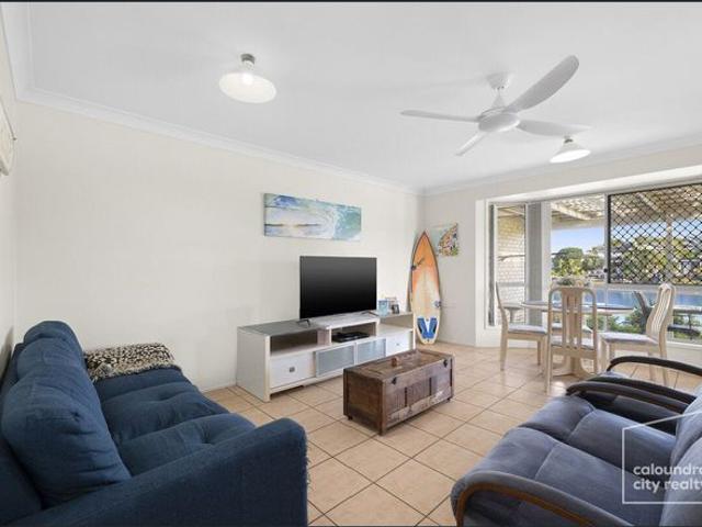 CANAL FRONT COASTAL LIVING