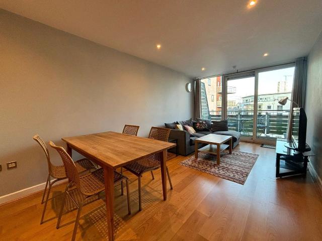 Canal Square, Birmingham B16, 2 bed flat to rent, £1,200 pcm | PrimeLocation