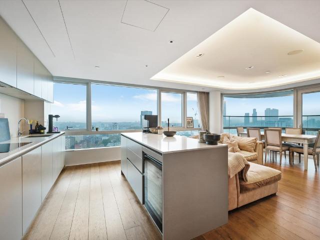 Canaletto Tower, 257 City Road, London EC1V, 3 bed flat to rent, £6,000 pcm | PrimeLocation