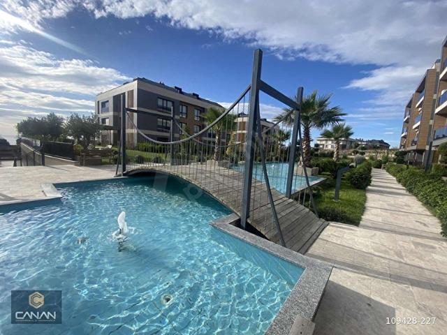 CANAN MABEYN SAHİL 4+1 240M2 ARAKAT SÜPER LÜKS DAİRE