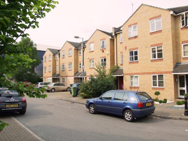 Canary Wharf, E14, 4 Bedroom Town House