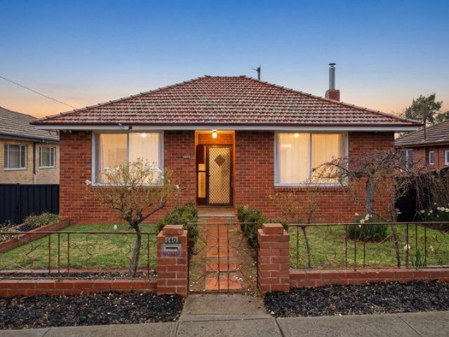 Canberra Red Brick Cottage