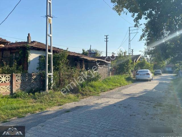 Canbulattan Umcor Evlerinde Satılık Müstakil Ev