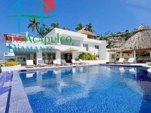 Cancha de pádel privada, 2 albercas, jacuzzi y vista al mar