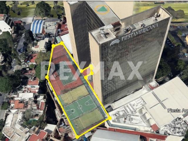 Renta de canchas para instalar pádel, dentro del Hotel Fiesta Americana, Vallarta Poniente, Guadalajara | CLR 2310