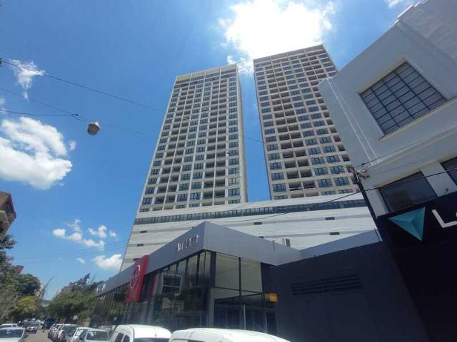 Candido Pujato 2602 Piso 14 Dto. B – Cod.: 8658