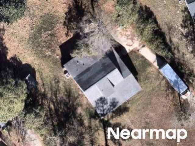 Candlewood Ln