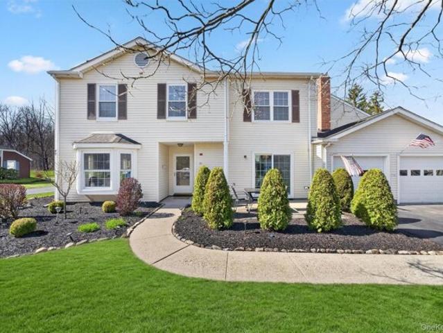 Candlestick Ct, Warwick, Condo For Sale