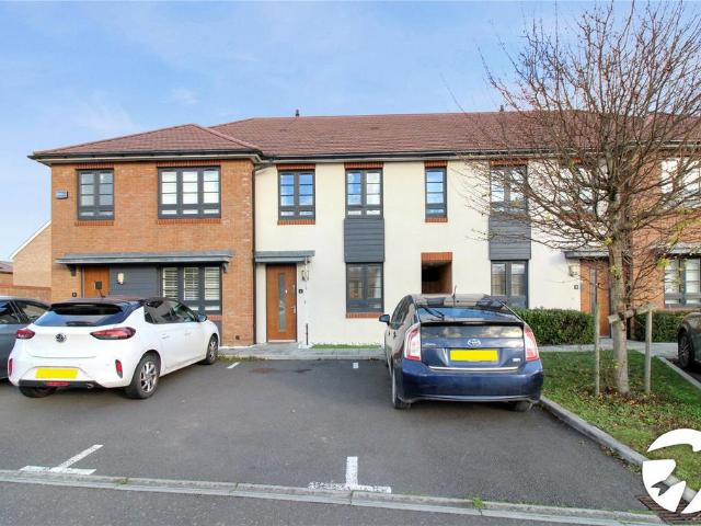 Candy Dene, Weldon, Ebbsfleet Valley. 2 bed terraced house to rent £1,750 pcm £404 pw