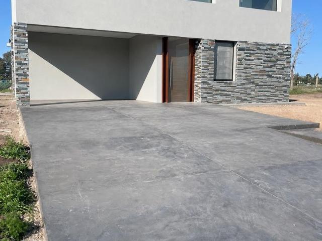 Canedo & Asociados Bienes Raices