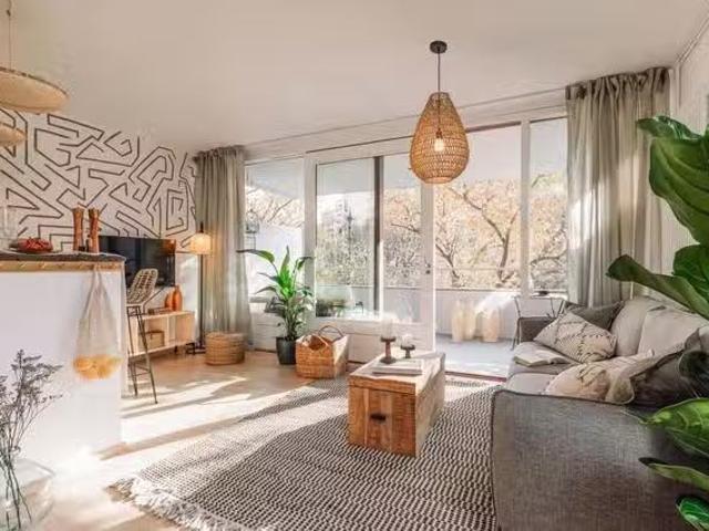 Canena 1 bedroom and terrace in Wilmersdorf