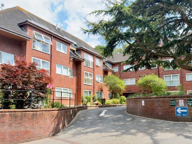 Canford Cliffs Road, Poole BH13, 2 bed property to rent, £1,050 pcm | PrimeLocation