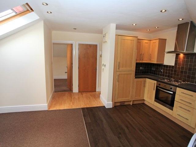 Canford Lane, Westbury On Trym, Bristol BS9, 2 bed flat to rent, £1,150 pcm | PrimeLocation