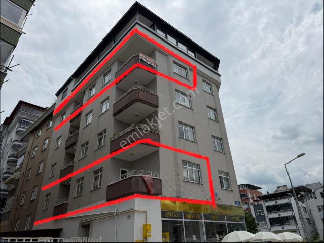 Canik Belediyesi Üstü 3+1 Asansörlü Kiralık 1 Ve 4.kat Daire