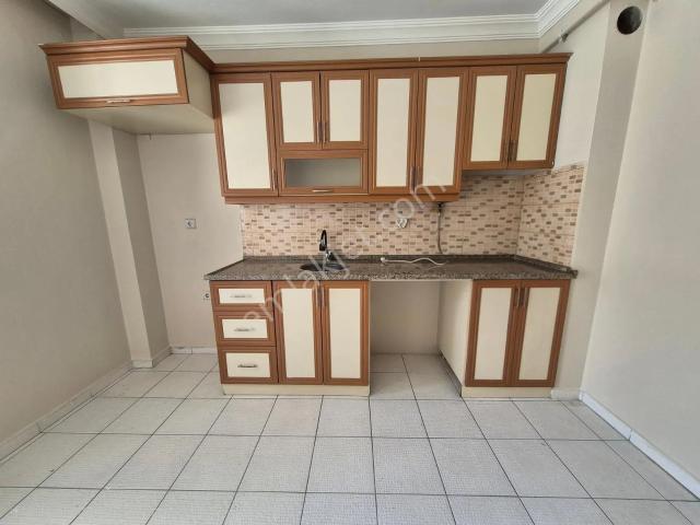 Canik Karşıyaka Mekke Caddesi Üzerinde Kiralık 2+1 Daire