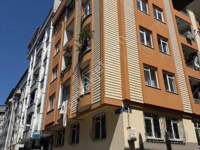Canik Merkezde Ara 2+1 Satılık Daire