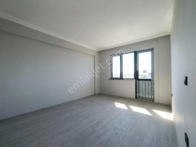 Canikde Kapazamaz Deniz Manzaralı Satılık 3+1 Daire 130m²