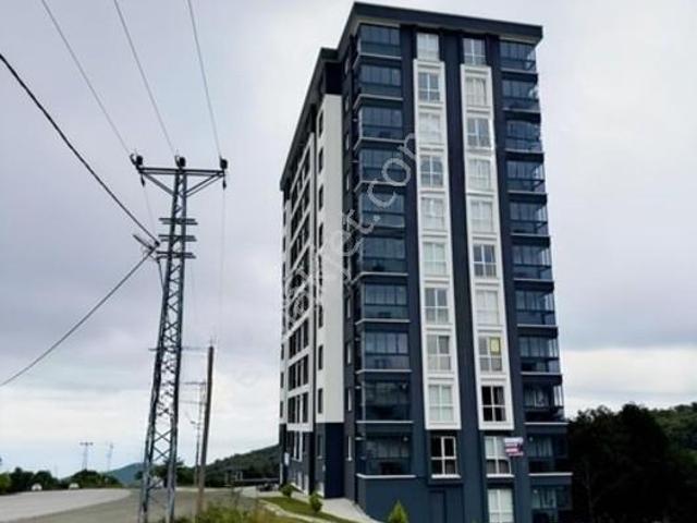 Canikte 2+1 Eşyalı Üniverstiye 2dk Ulaşım
