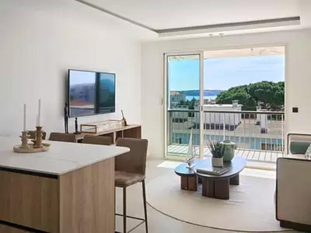 Cannes 06400 Achat / Vente appartement 3 pièces t3