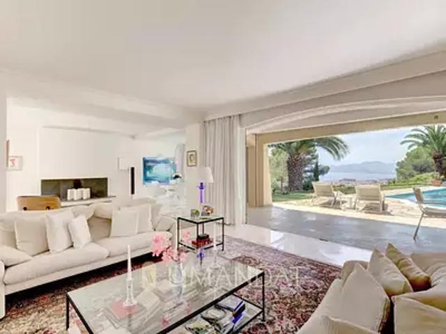 Cannes 06400 Achat / Vente maison 6 pièces t6 piscine