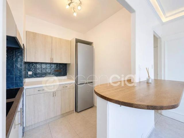 Cannes Californie Appartement 2 pièces Avenue de la Favori. 40m² Cannes