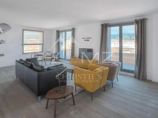 Cannes centre Magnifique penthouse