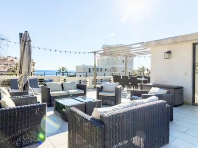Cannes Centre Bas Petit Juas Villa Refaite T6 Vue Mer 200M2. 200m² Cannes
