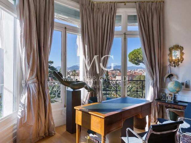 Cannes – Centre Ville – Appartement Bourgeois 200 m² – Terra. 196m² Cannes