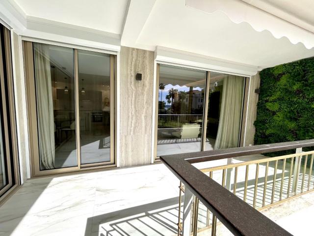 Cannes Croisette Magnifique appartement vue mer 127m² Cannes